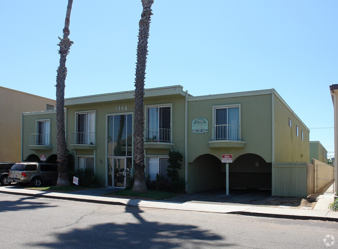 Primary Photo - Edgewood Way Apartments