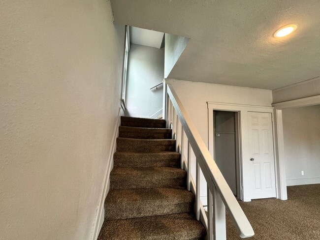 Building Photo - 2651 Vicksburg St