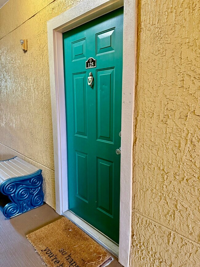 Foto del edificio - 2705 Via Murano