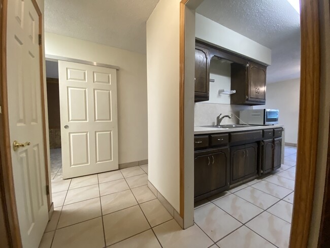 Photo - 2625 Kings Rd House