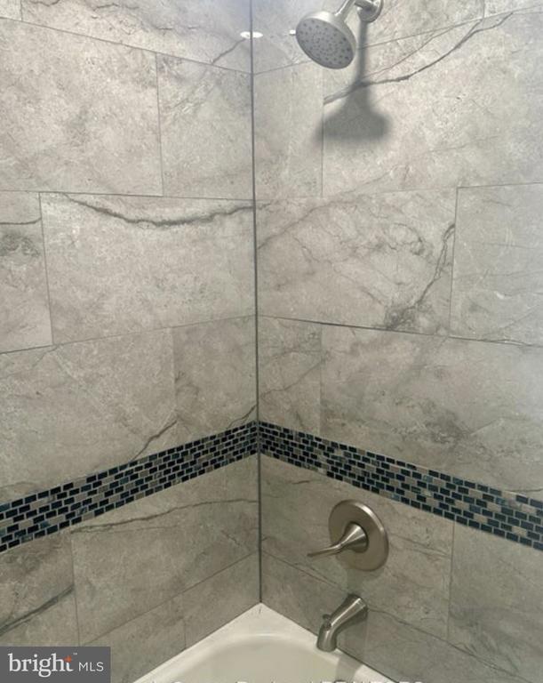 Foto del edificio - 529 Queen St