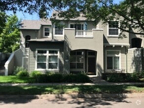 Building Photo - 1504 NE 64th Ave