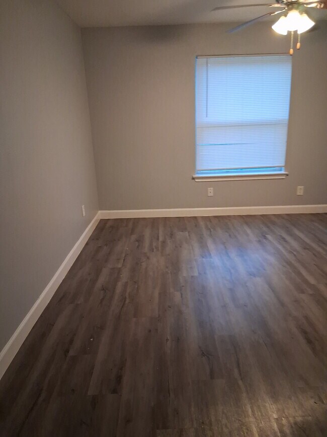 Foto del edificio - Victoria Place Apartments