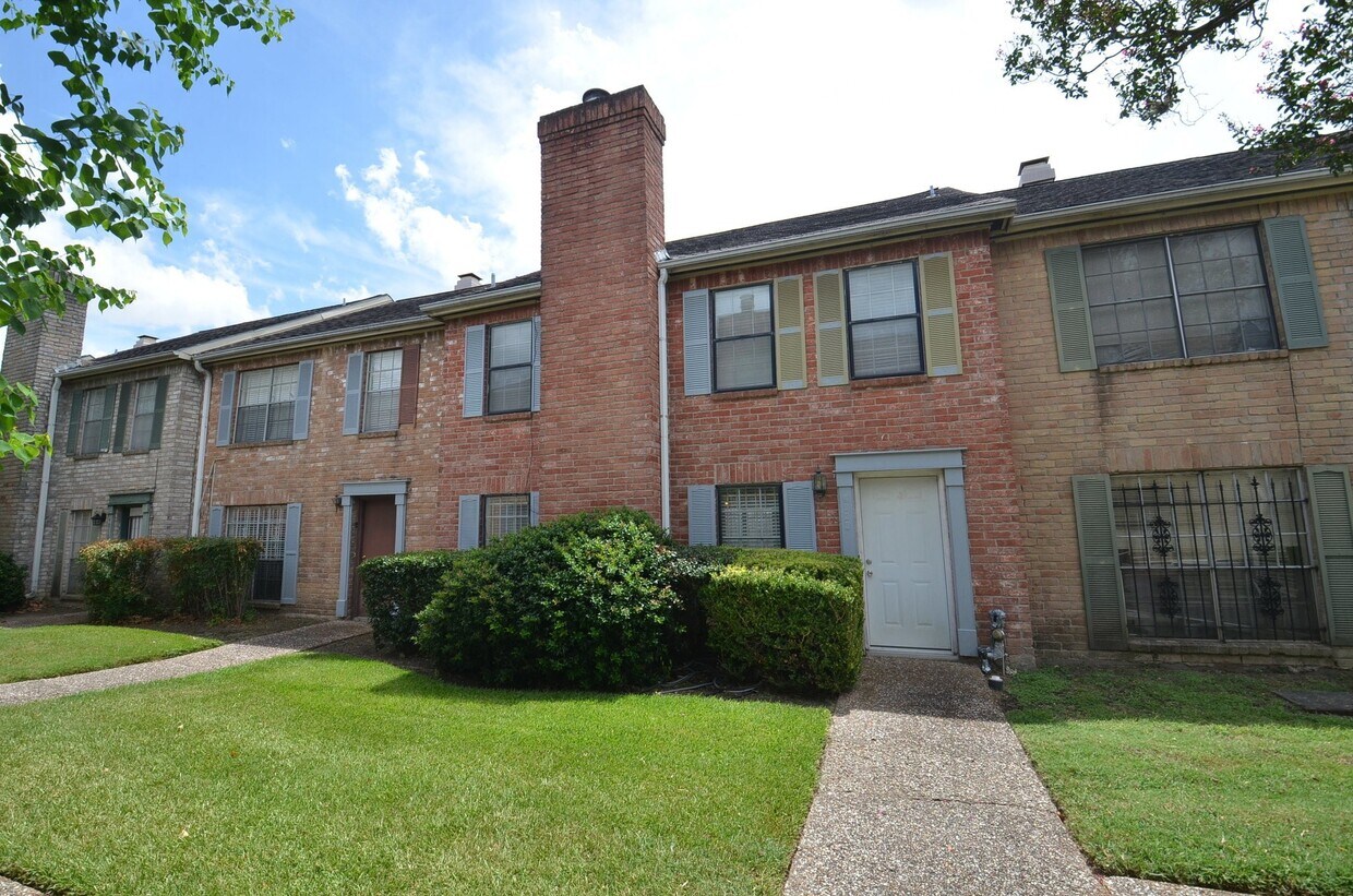 Primary Photo - 4022 Belle Park Dr