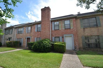 Building Photo - 4022 Belle Park Dr