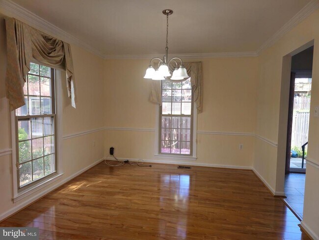 Foto del edificio - 4508 Shoal Creek Ct