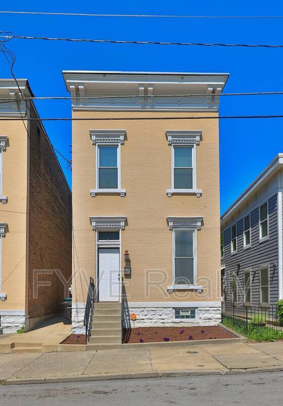 Primary Photo - 2281 Loth St