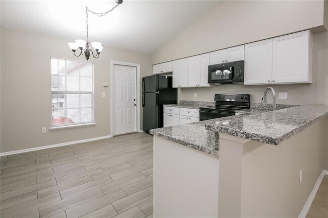 Building Photo - 246 Cobblestone Dr