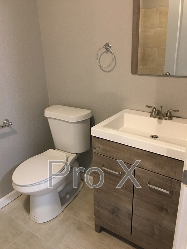 Foto del edificio - 409 N Olive St