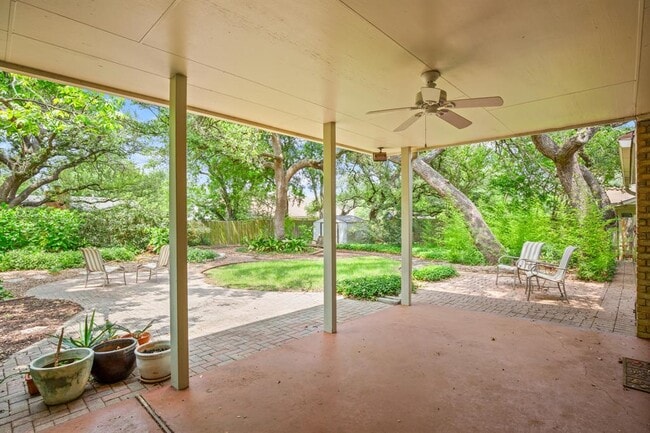 Building Photo - 11604 Windermere Meadows