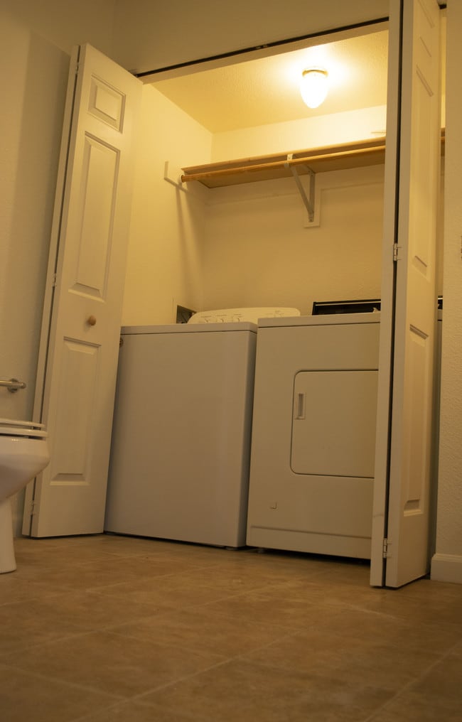 Sawgrass Apartments in Manitowoc, WI