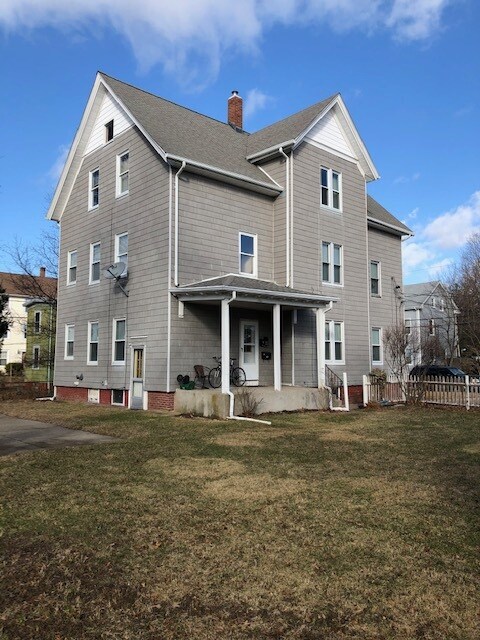 Foto principal - 60 Pleasant St