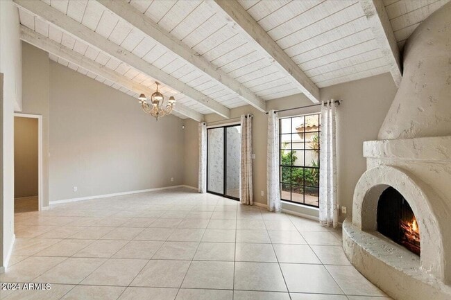 Foto del edificio - 6349 N 78th St