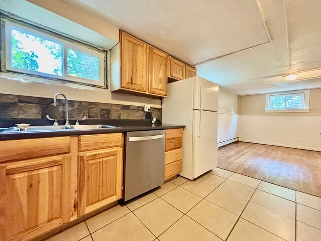 Building Photo - Cozy 2-Bed, 1-Bath Lower Level Apartment –...