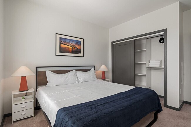 Foto del edificio - 6160 N Rural St