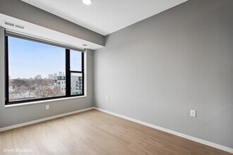 Interior Photo - Lago Apartments