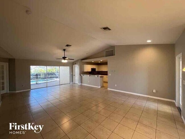 Foto del edificio - 1805 NW 16th Pl