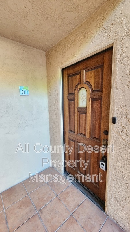 Foto del edificio - 400 N Sunrise Way