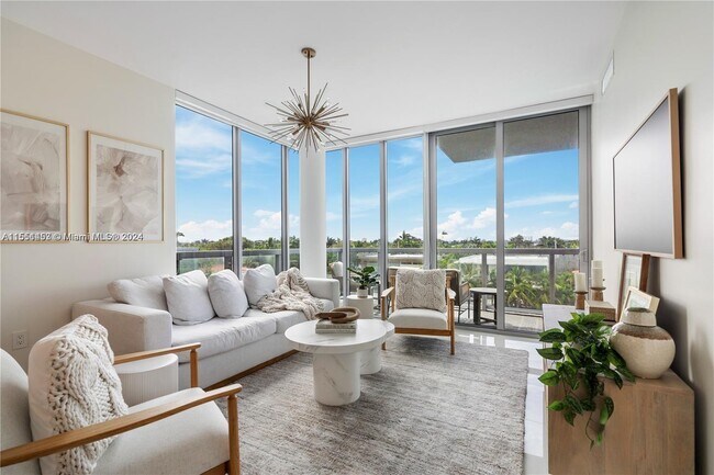 Foto del edificio - 9940 W Bay Harbor Dr