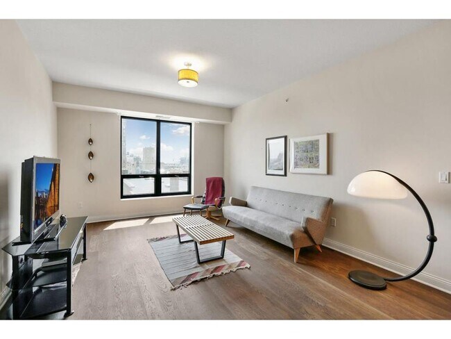 Building Photo - 100 3rd Ave S