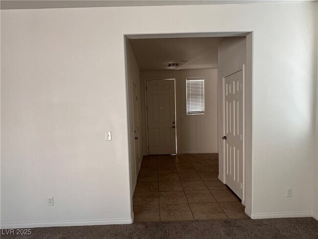 Building Photo - 3104 Naggio Shores Ave