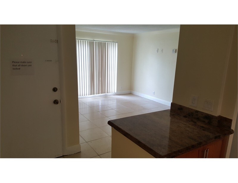 Building Photo - 4515 Treehouse Ln