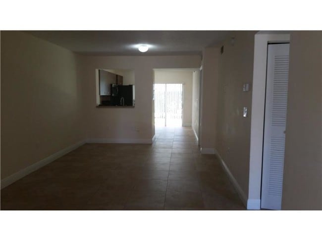 Building Photo - 4785 SW 62nd Ave