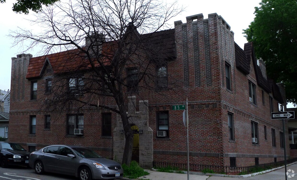 Primary Photo - 84-14 Woodhaven Blvd