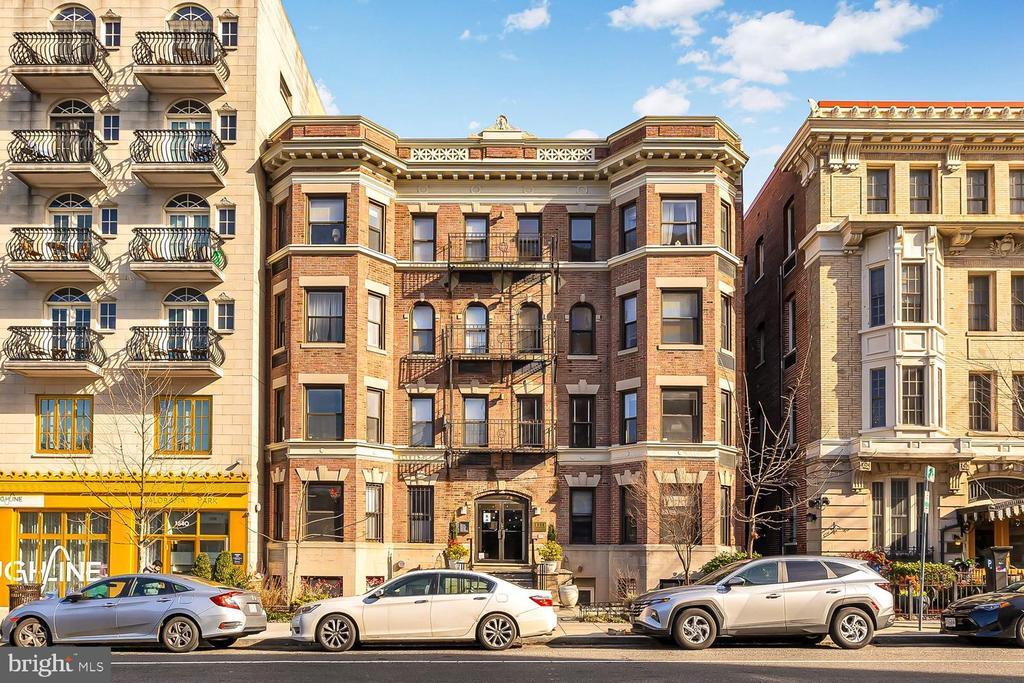 Foto principal - 1844 Columbia Rd NW
