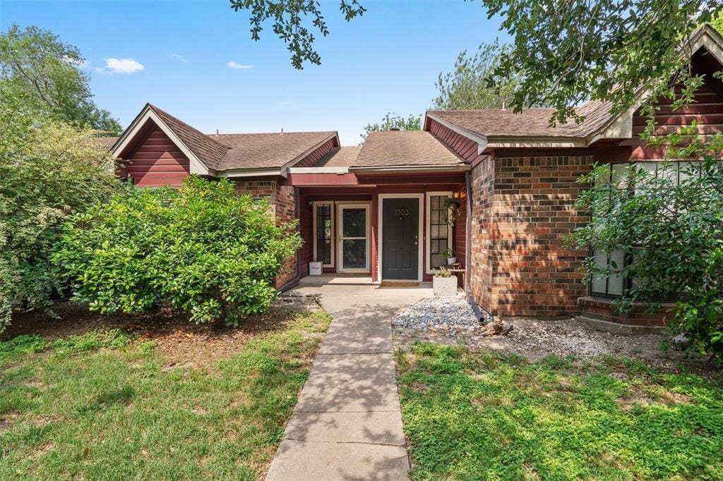 Primary Photo - 1601 Faro Dr