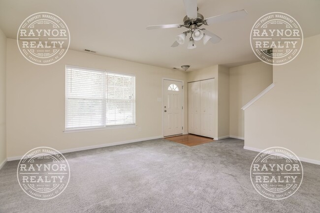 Foto del edificio - Rent Credit! Super Value - North Raleigh E...