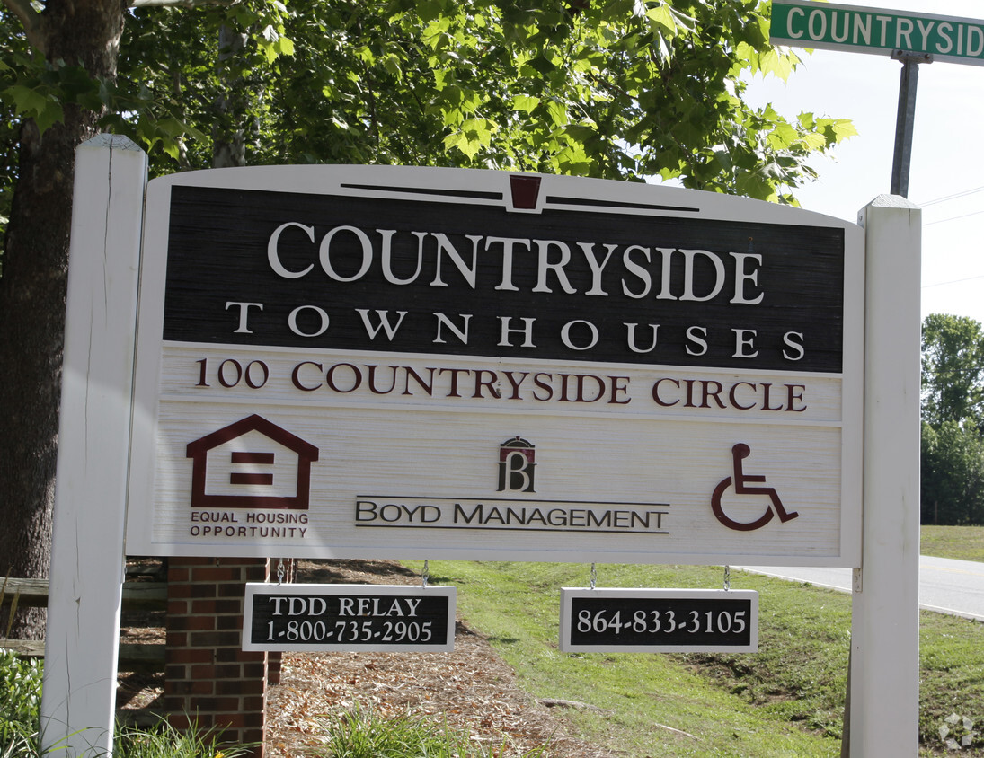 Building Photo - Countryside Townhouses