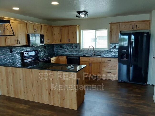 Building Photo - 3660 West 25th Street, Unit 2005