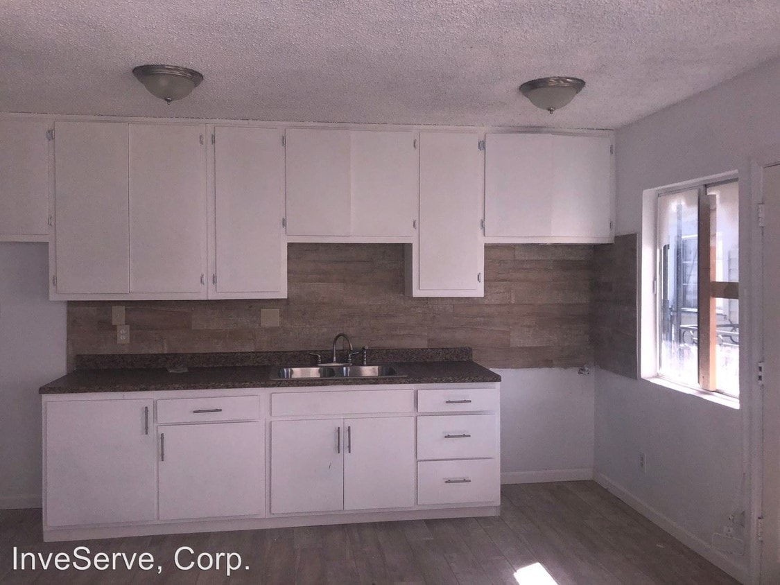 Primary Photo - 1 br, 1 bath Apartment - 1189 VERNON AVE.