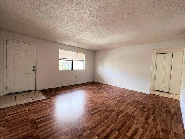 Building Photo - 12413 Oak Cedar Pl
