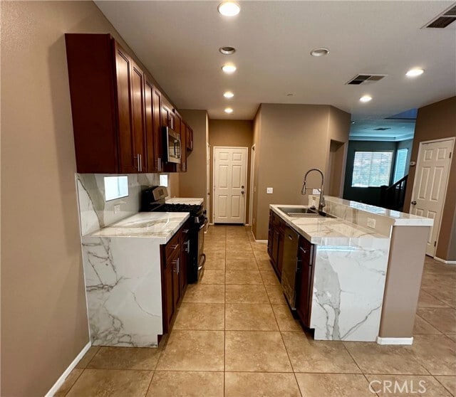 Building Photo - 11500 Park Trails Ct