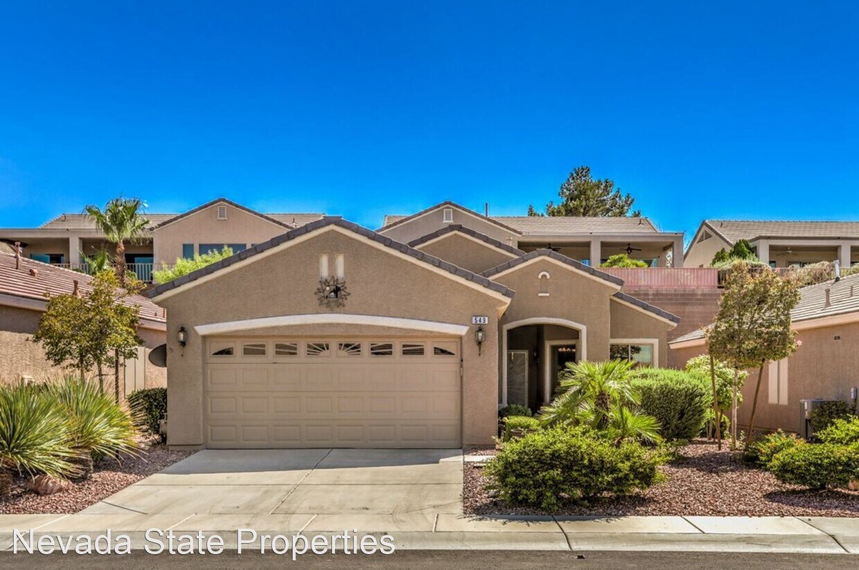 2 br, 2 bath House 549 Cypress Gardens House Rental in Henderson