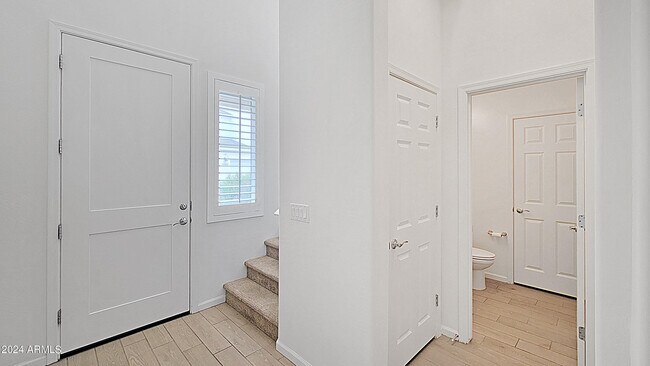 Building Photo - 15845 N 74th Ln