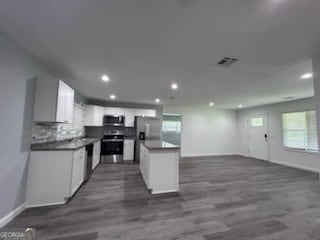 Building Photo - 8007 Newington Hwy