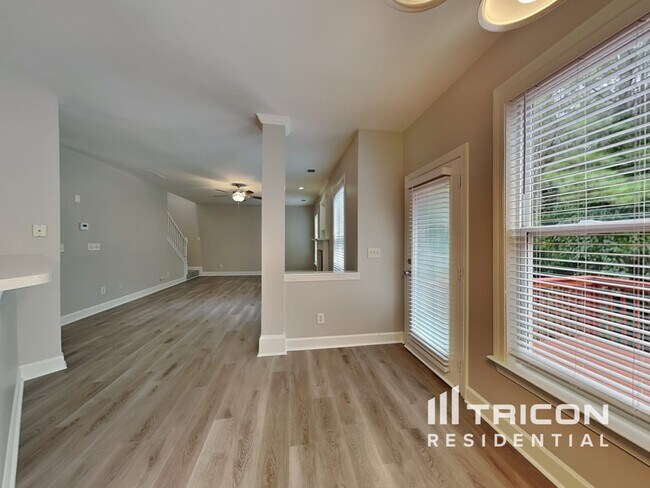 Foto del edificio - 1812 Patterson Mill Way