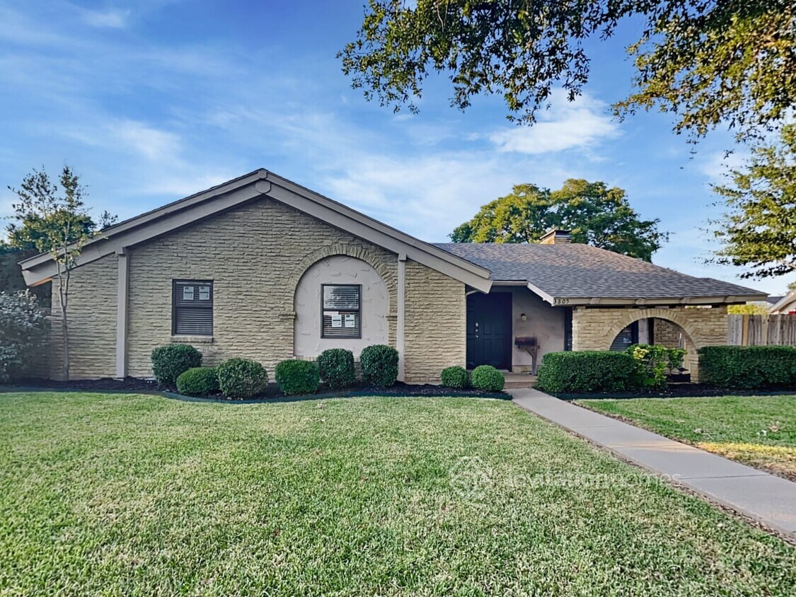 Primary Photo - 3805 Grand Teton Ct