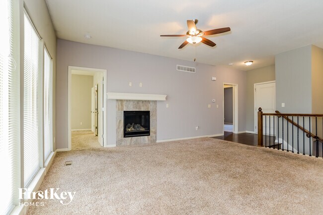 Building Photo - 11113 Highview Ct