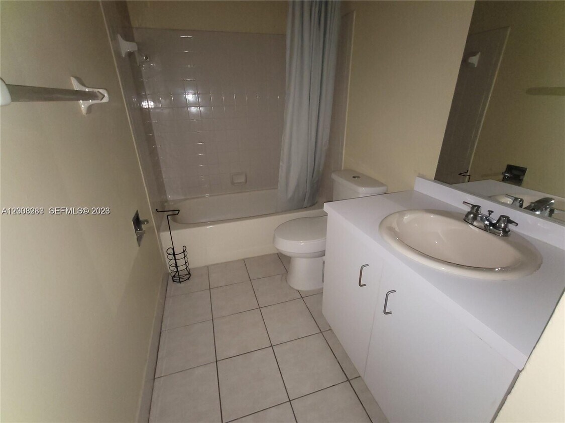 Foto del edificio - 6948 SW 36th Ct