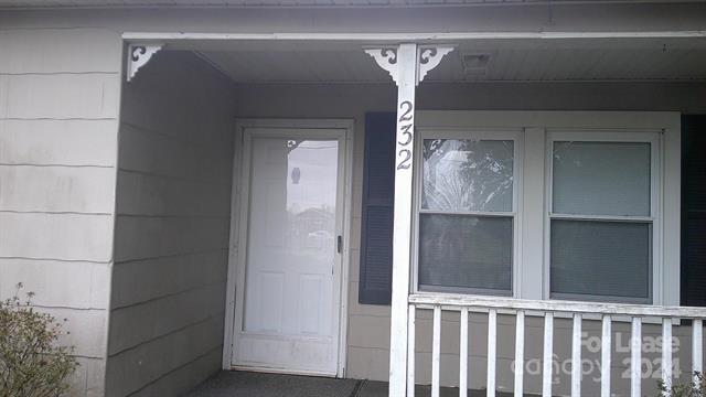 Building Photo - 232 22nd Ave NE
