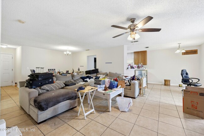 Foto del edificio - 1739 Saw Lake Drive