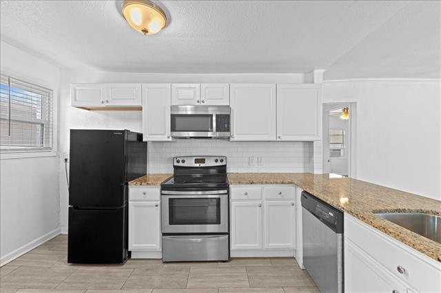 Foto del edificio - 2617 W Bewick St