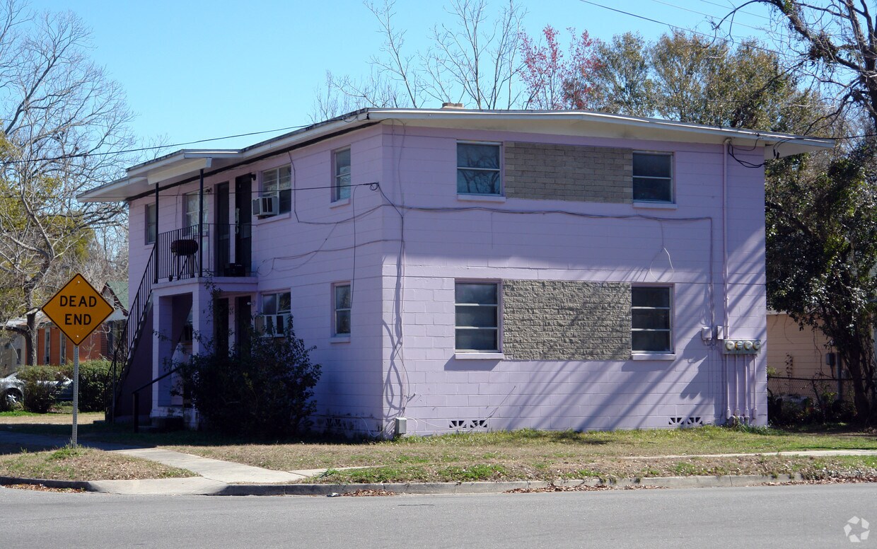 Building Photo - 1056 31st St