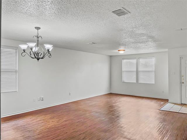 Building Photo - 8431 Redheart St