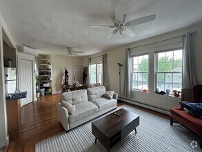 Building Photo - 340 Putnam Ave