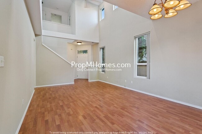Building Photo - Lovely 3 Bedroom Home in Aloha - Vaulted C...